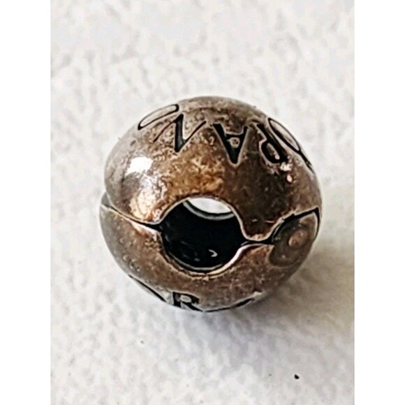 AUTHENTIC PANDORA CHARM LOVING PANDORA CLIP 791015 - Picture 2 of 7